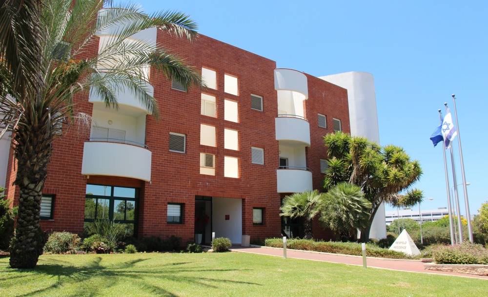 reisfeld residence